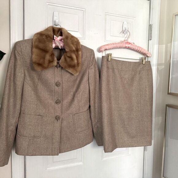 VTG Albert Nipon Boutique Fur Collar Tan Gold Sheen Wool Skirt Suit Size M/6/8P - Picture 2 of 16